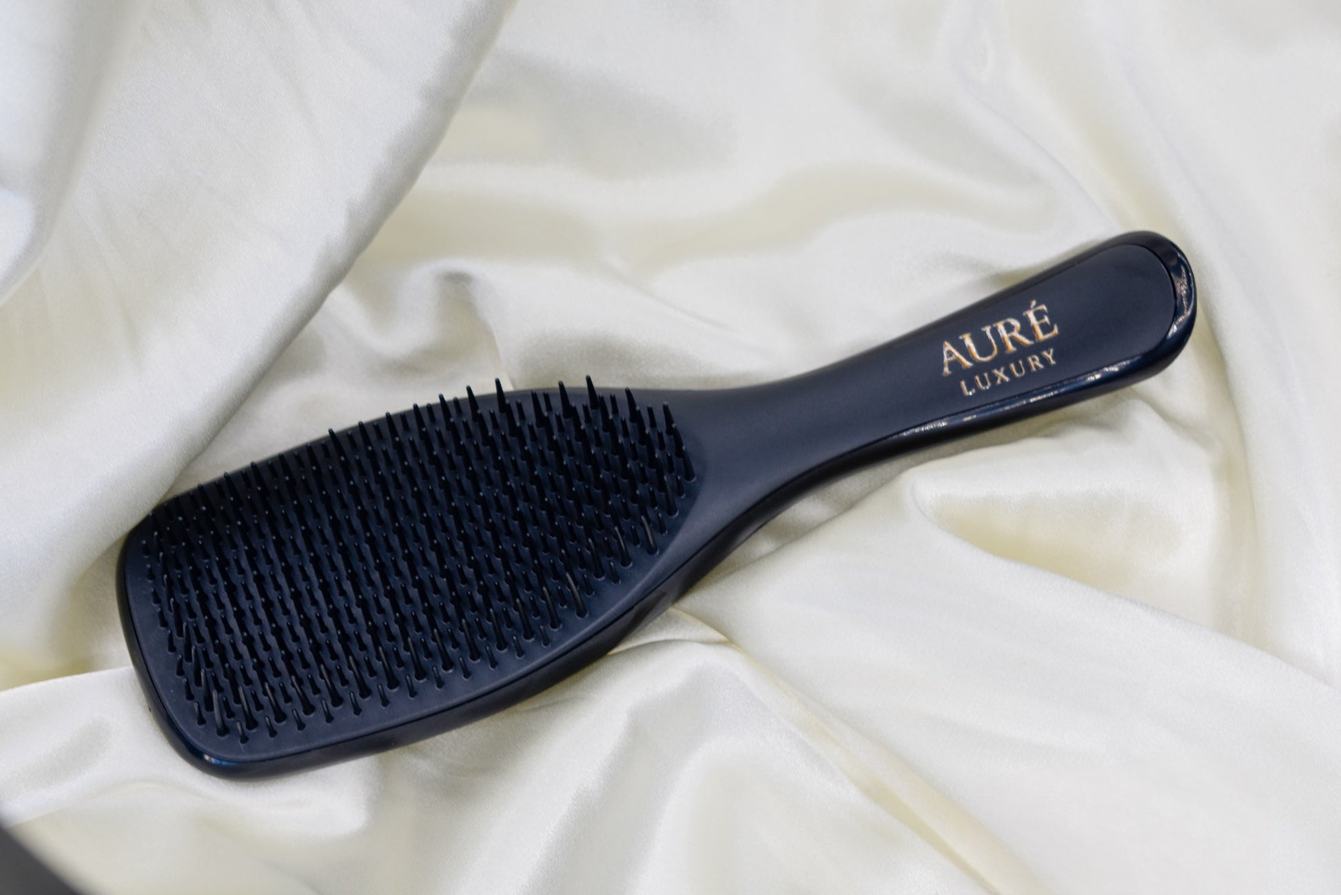 wet & dry detangle brush pink black